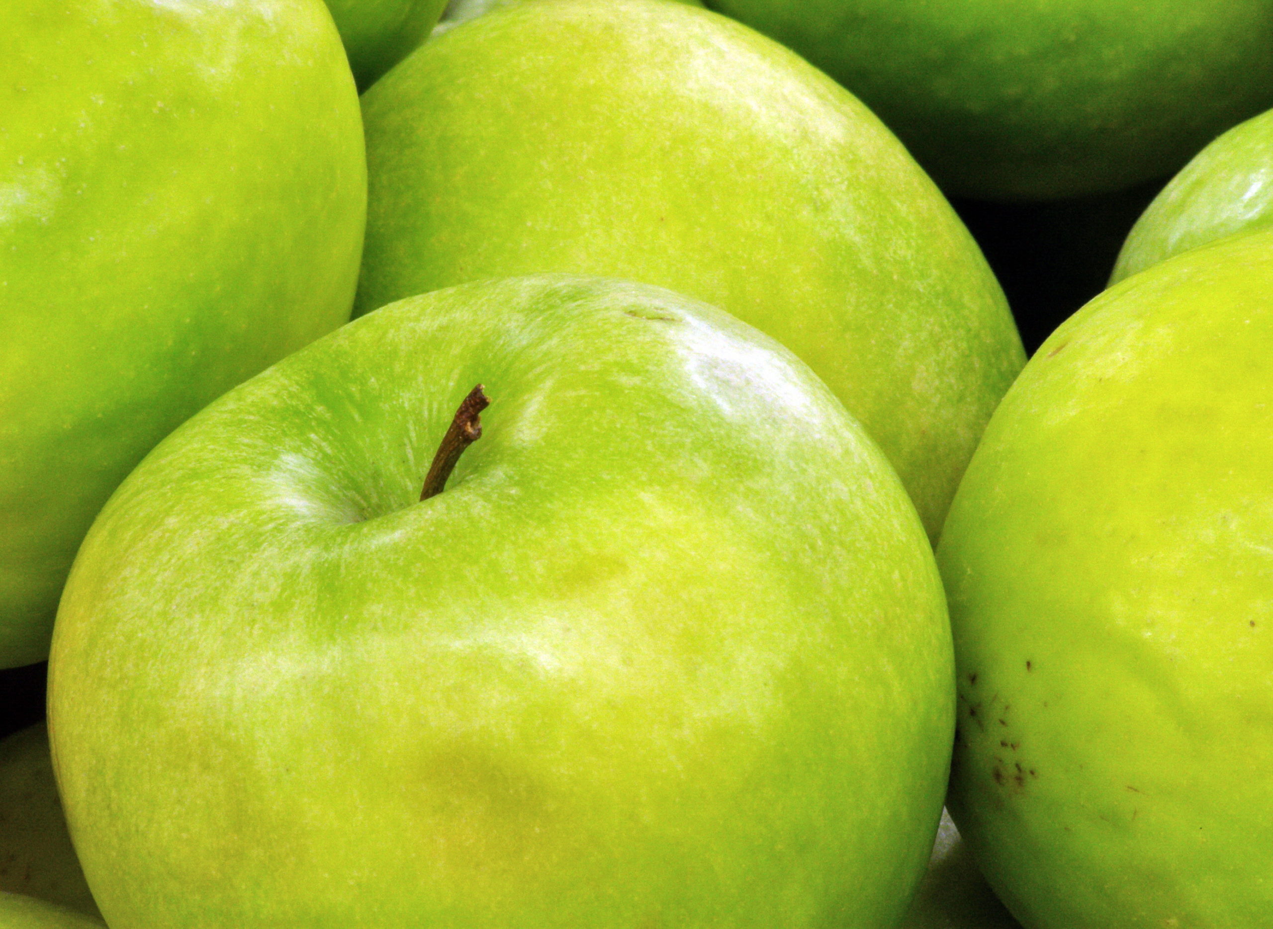 En este momento estás viendo FRUTAS RECOMENDADAS EN LA ENFERMEDAD RENAL CRÓNICA